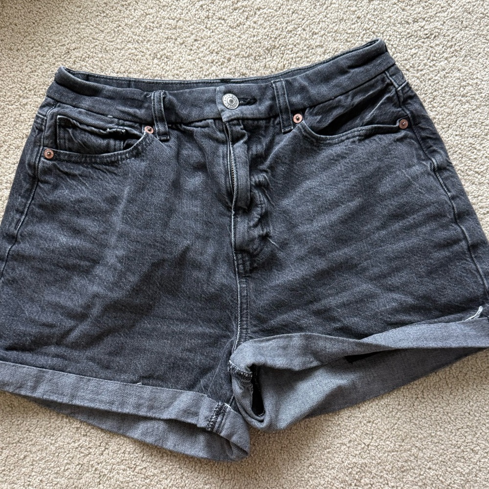 American Eagle curvy mom short
